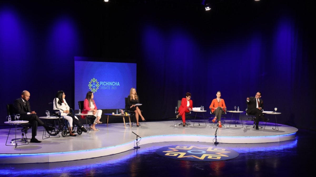 En 17 provincia se desarrollaron los debates durante el 8 de enero de 2023. El próximo fin de semana el turno es para los candidatos a alcaldes.