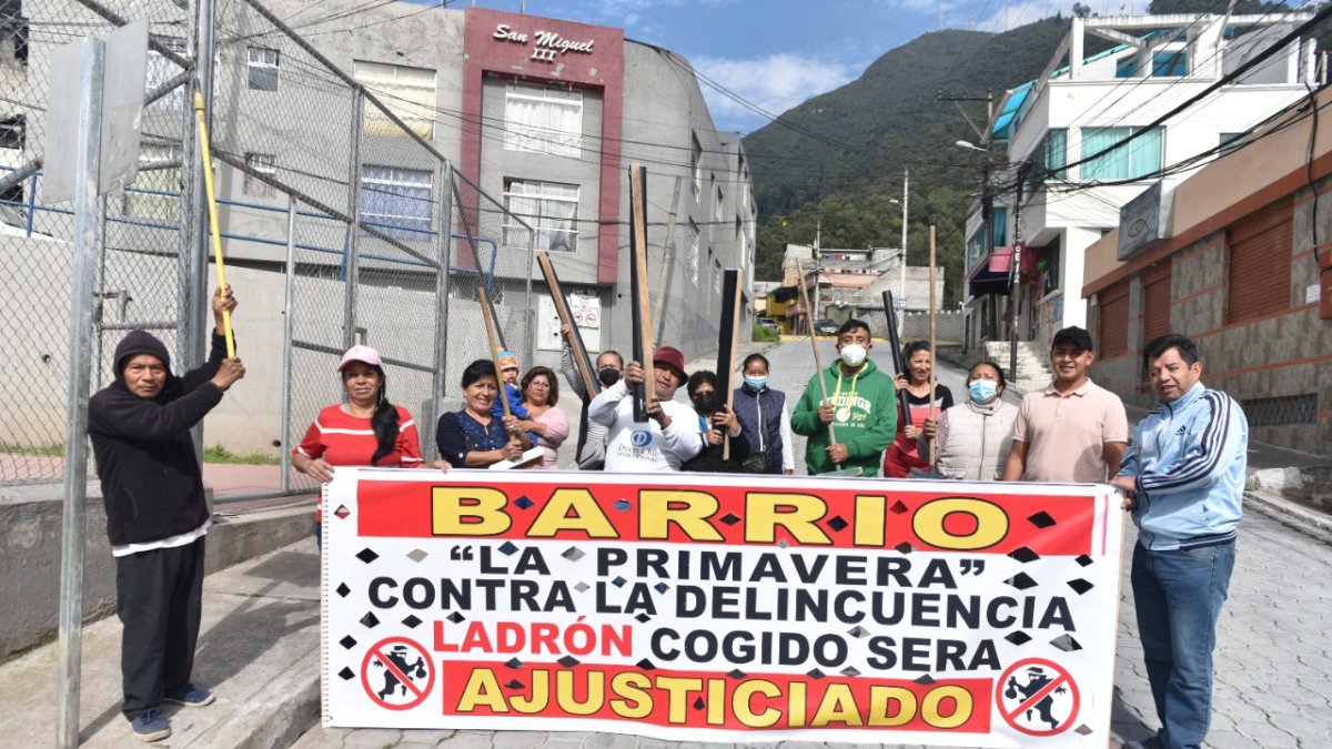 Vigilantes. Los vecinos harán lo posible por erradicar la delincuencia.