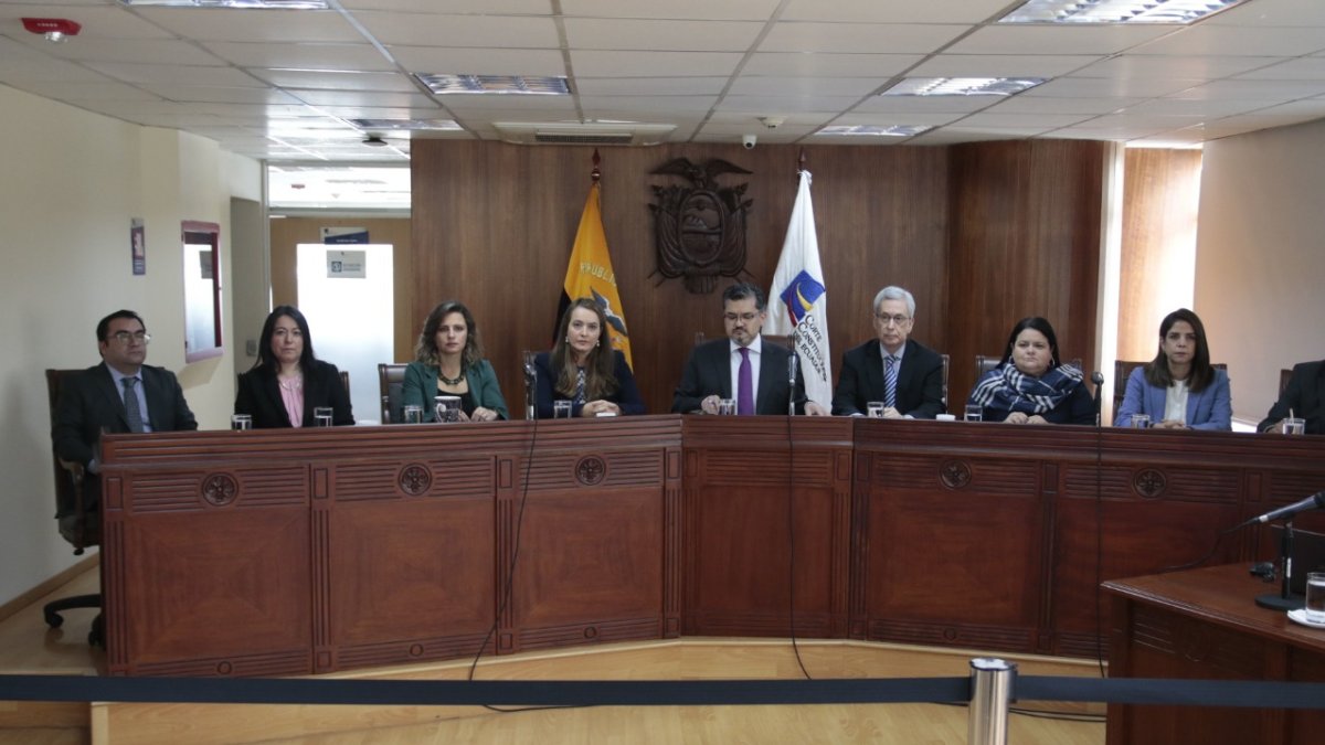 Proceso. Los jueces de la Corte Constitucional revisaron si el CPCCS cmplió la sentencia sobre la Judicatura.