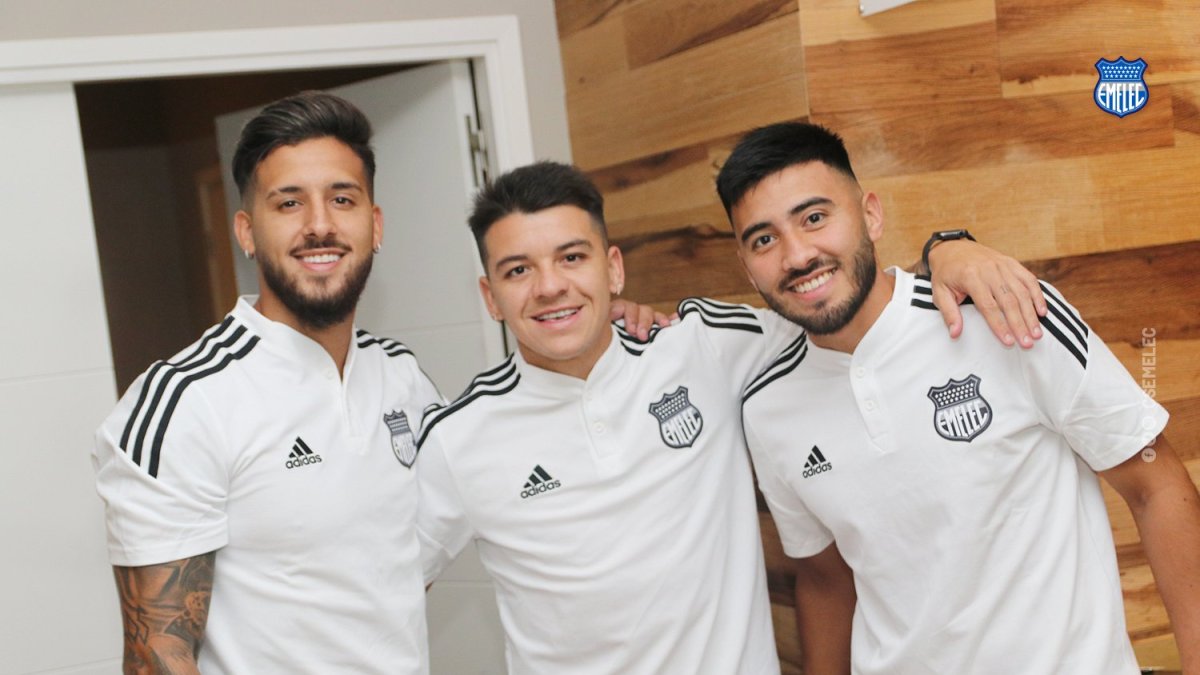 Caín Fara, Diego García y Carlos Villalba, jugadores foráneos que ya trabajan en suelo argentino