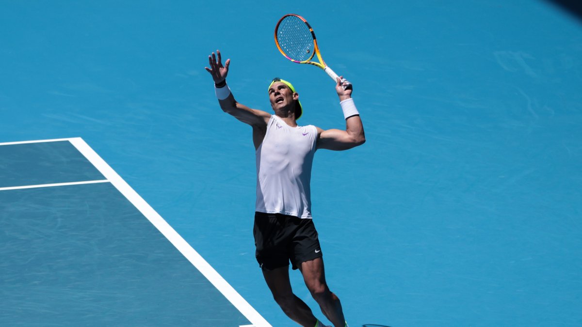El cabeza de serie # 1 del Abierto, Rafa Nadal, durante una de las prácticas.