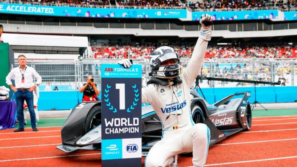 Stoffel Vandoorne ganó con Mercedes el título del año pasado.