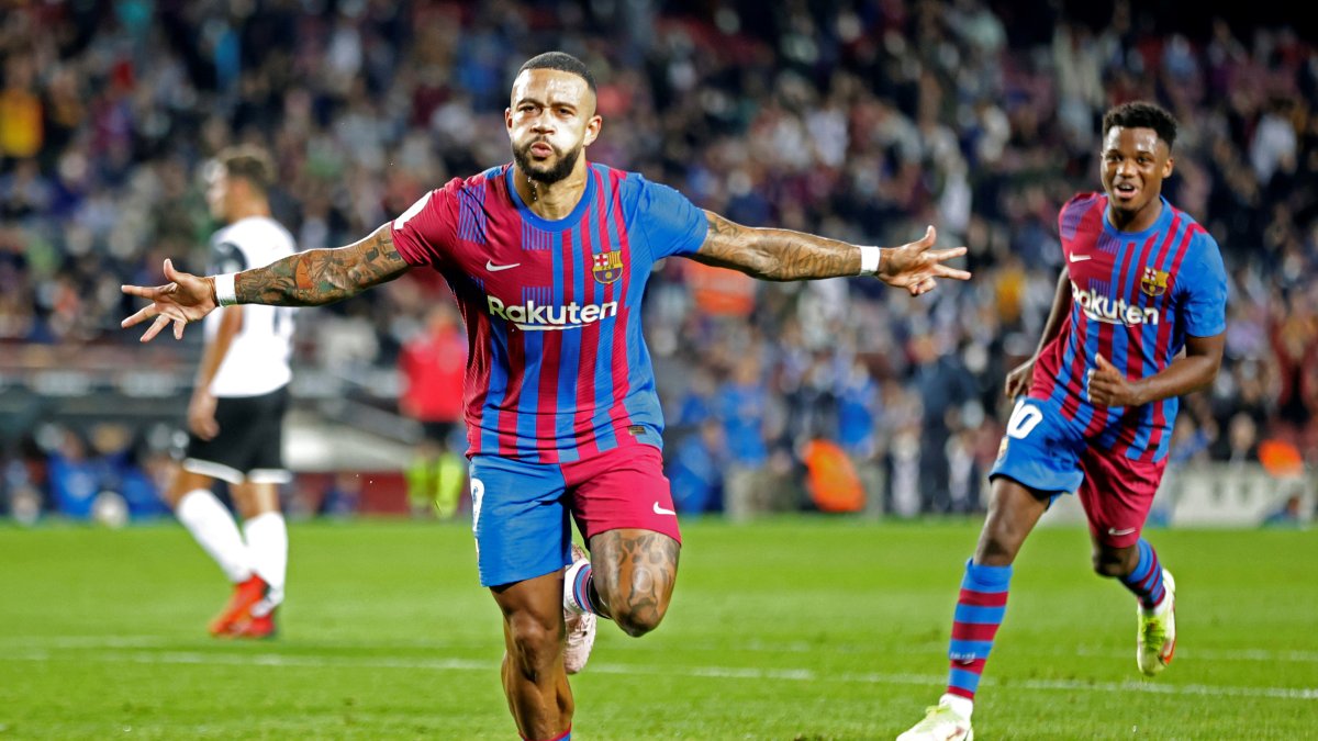 El delantero neerlandés del FC Barcelona, Memphis Depay, analiza su traspaso al Atlético de Madrid.