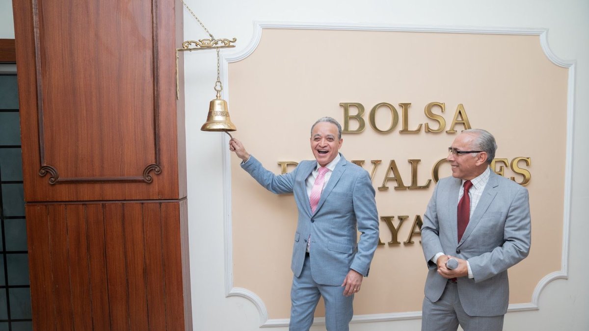 Eugenio Fernández tocó la campana para anunciar, por primera vez, la venta de acciones de su empresa.