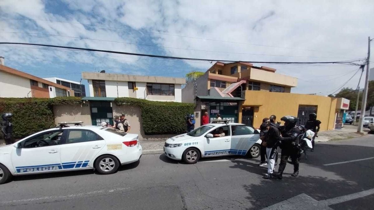 Operativo. La Policía detuvo a cuatro sospechosos de extorsión con muerte en el sur de Quito.