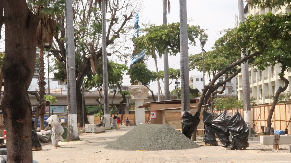 1.-Pisos. Hasta el pasado 12 de enero, los trabajos se enfocaban en detalles del piso.