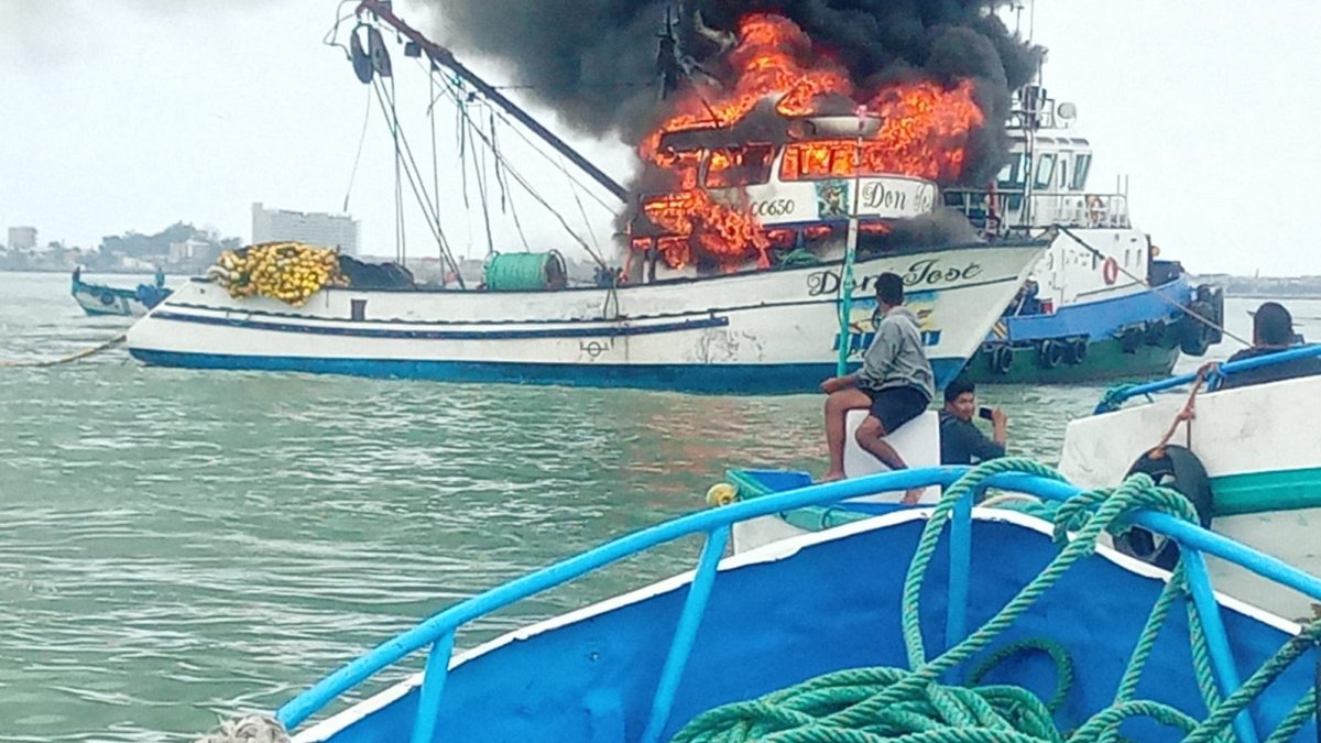 Hecho. El barco estaba en la rada del cantón La Libertad.
