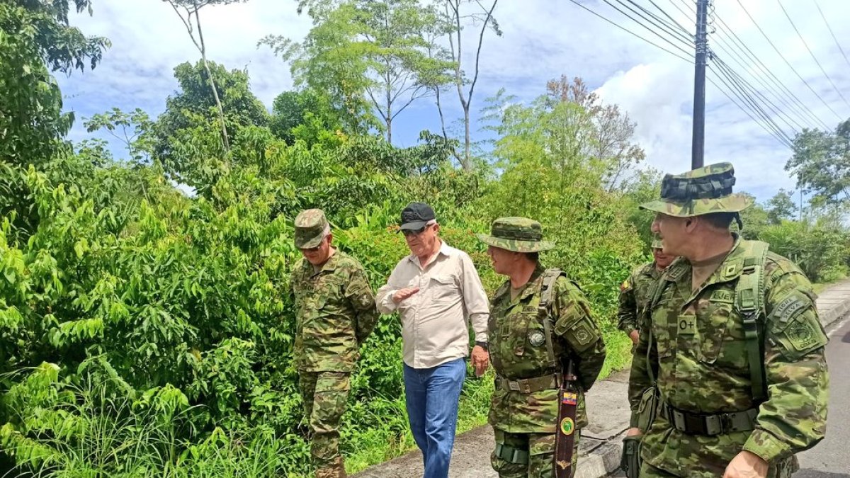 Selva. El ministro de Defensa, Luis Lara, visitó la semana pasada Orellana.