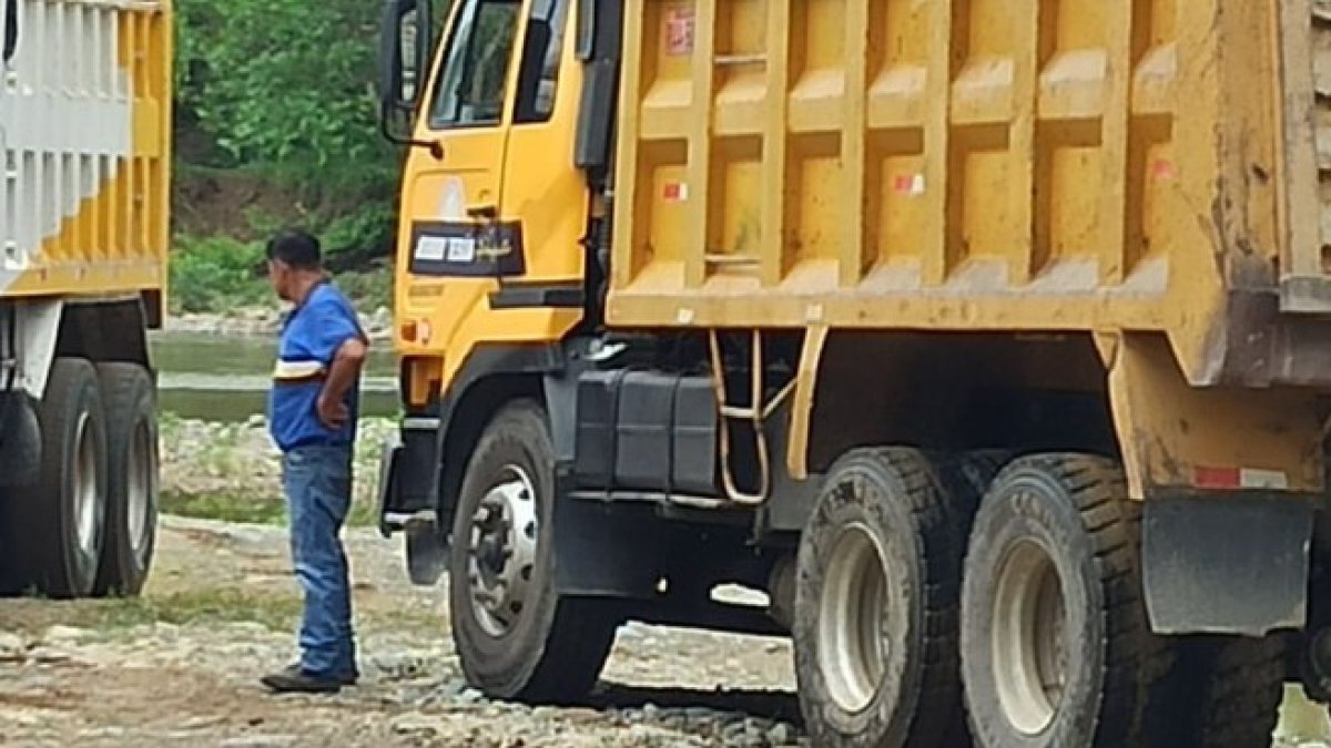 Operativo.- Parte de la maquinaria que fue retirada de la hacienda La Clementina.