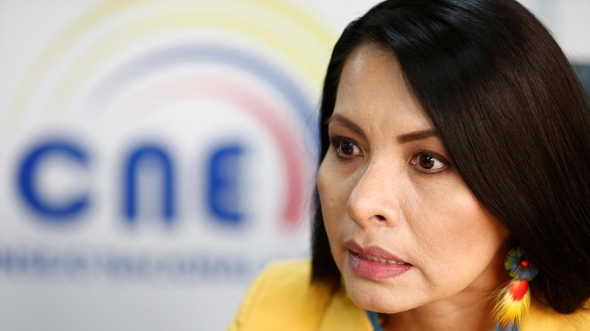 Foto de archivo de Diana Atamaint, presidenta del Consejo Nacional Electoral (CNE).