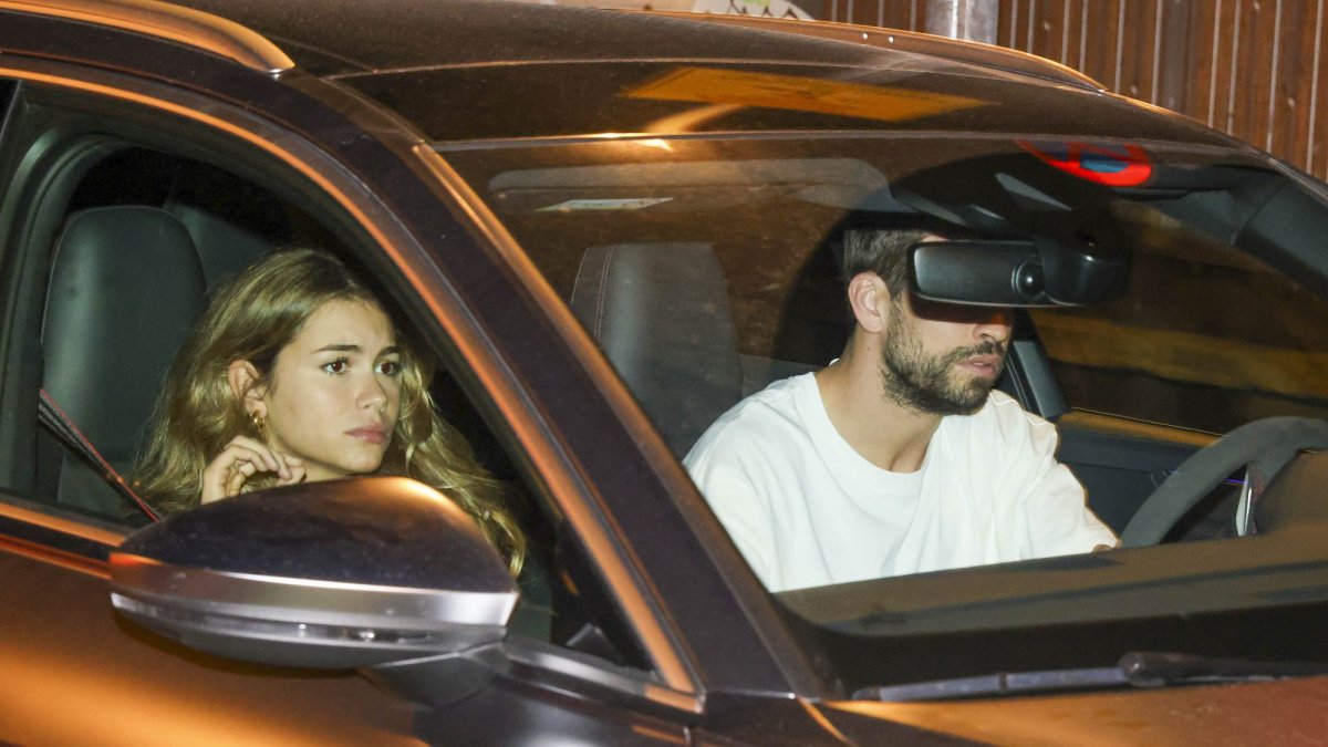 Clara Chía en una foto de archivo con el futbolista. Ambos son mencionados en la nueva canción de Shakira.