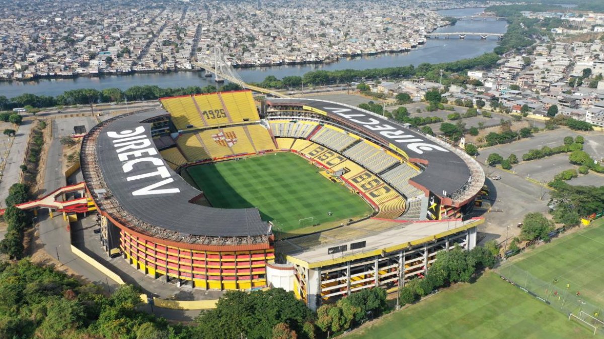 El estadio Monumental se alista para recibir a más de 40 mil hinchas amarillos.