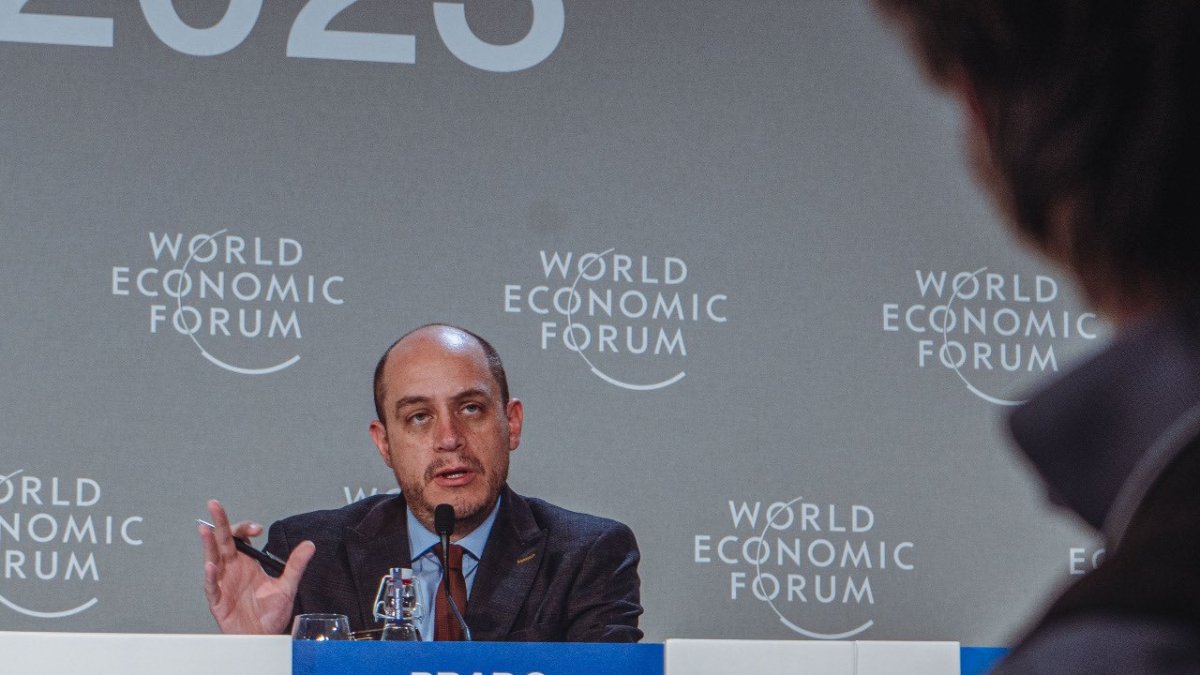 El ministro de Producción, Julio José Prado, estuvo al frente de la reunión de la nueva instancia.