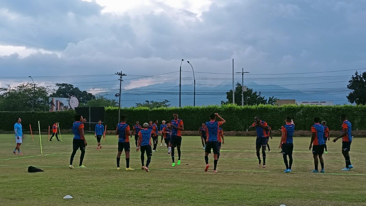 Entrenamiento de la MiniTri este 19 de enero.