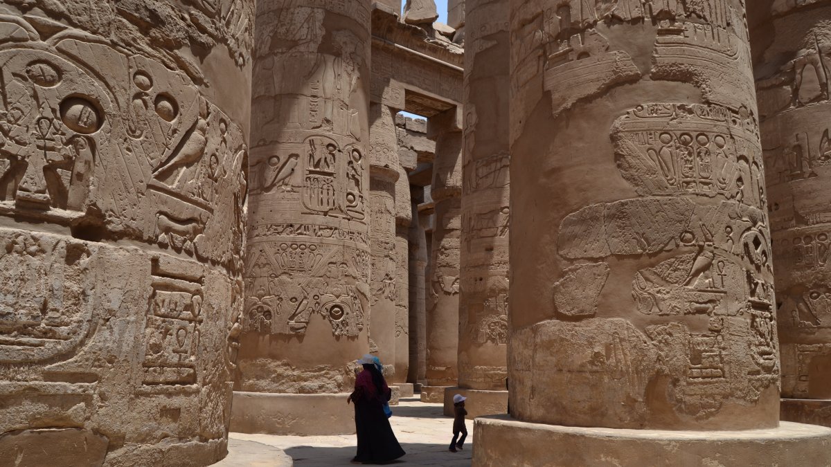 El templo de Karnak. Tenía ventanas de piedra para permitir la entrada del sol y el aire fresco.
