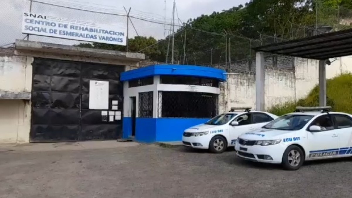 Proceso. Personal del SNAI alertó a las instituciones correspondientes para que ejecuten el levantamiento del cadáver.