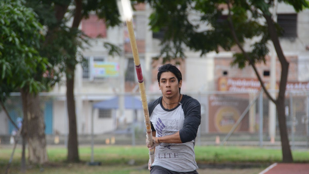 Dyander, como  parte de la Federación Deportiva de Manabí, trabaja en el Complejo La California.