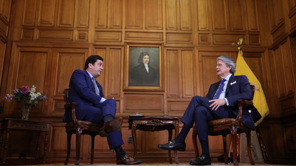 El presidente salió a dar su versión, el 22 de enero de 2023, sobre las acusaciones de corrupción. Sus explicaciones dejaron más dudas que certezas.