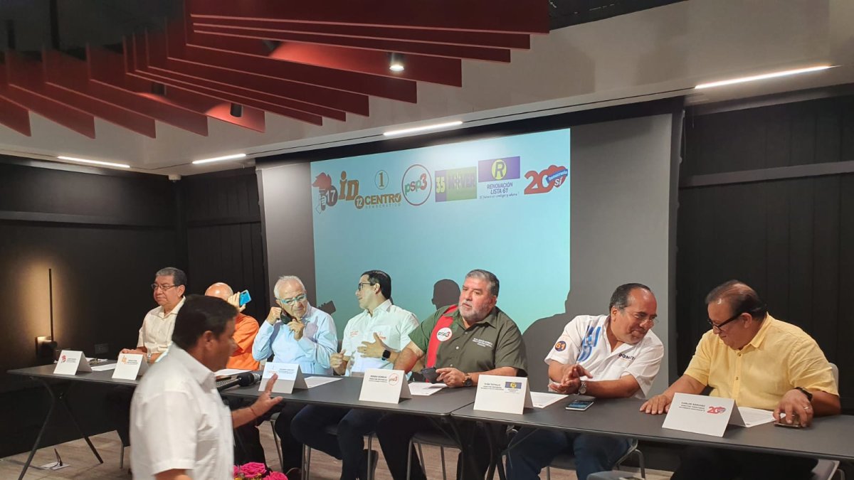 El Frente por la Transparencia Electoral denuncia la falta de información sobre la salida repentina de Giovanny Murillo, expresidente de la Junta Electoral de Guayas, y del secretario.