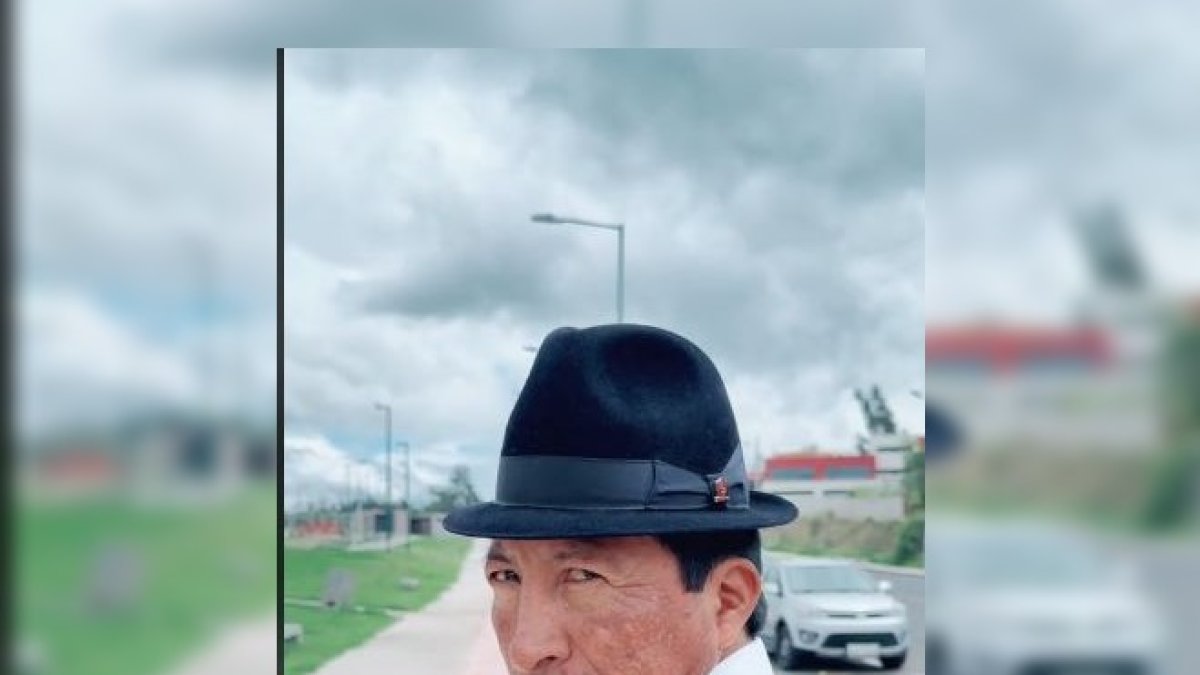 El candidata César Umajinga busca la Prefectura de Cotopaxi.