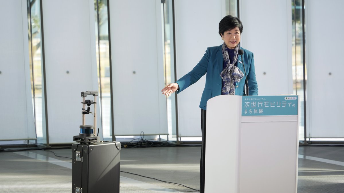 Presentación de la maleta autónoma en Tokio (Japón)