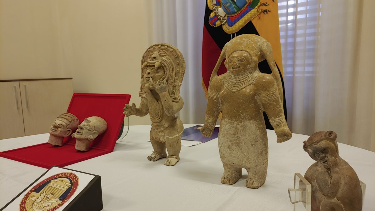 Turín. Parte de las piezas que fueron recuperadas por la policía de Italia.