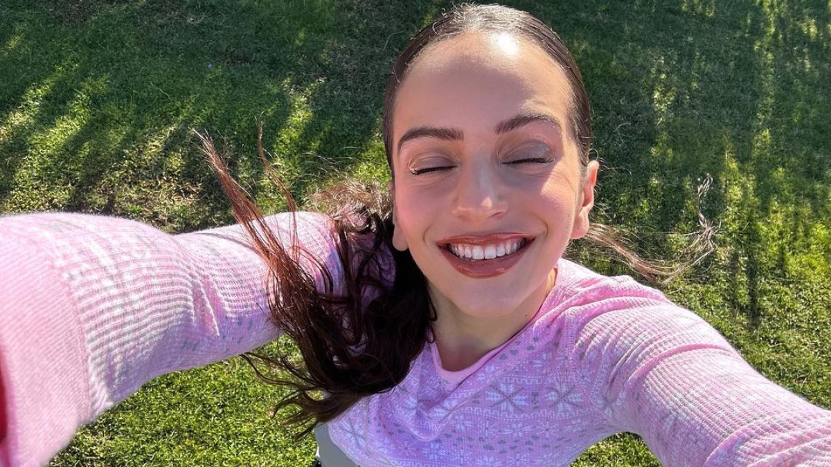 Rosalía actualmente se encuentra en España, país donde tiene programado una serie de eventos