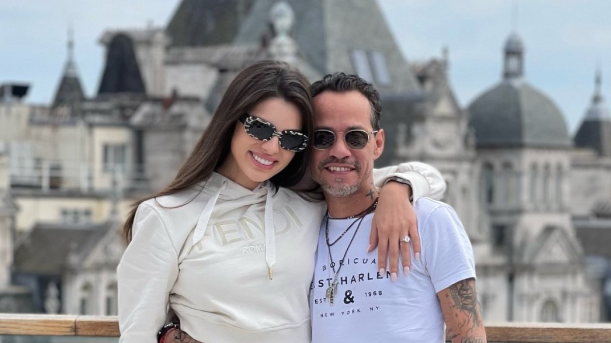 La pareja de esposos.