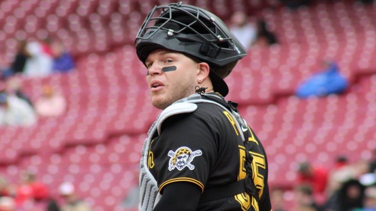 Roberto Pérez viene de jugar en los Piratas de Pittsburgh.