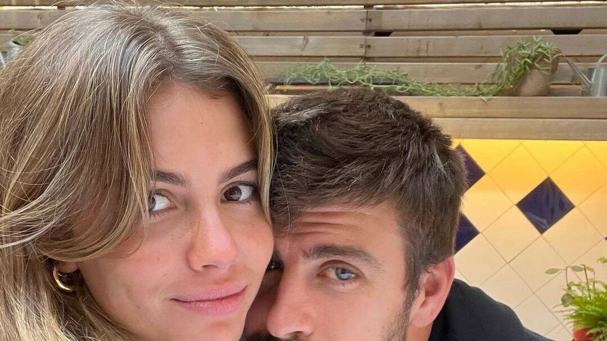 Clara Chía y Piqué se tomaron una foto hace poco mostrando al mundo que su relación es sólida y verdadera.
