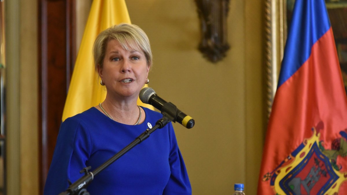 Jennifer Jones, presidenta de Rotary Internacional de visita por Ecuador.