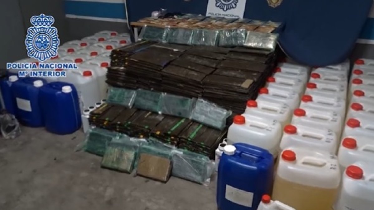 La Policía española incautó el 13 de diciembre de 2022 65 kilos de cocaína