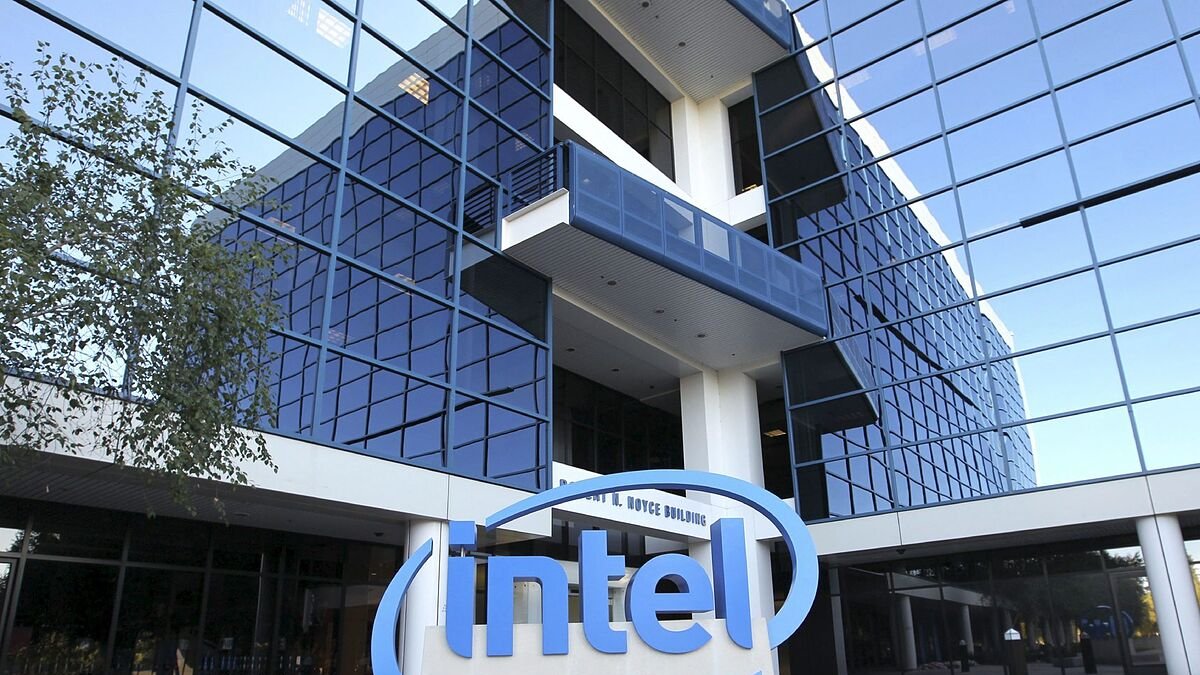 Edificio.- La sede de la empresa Intel.