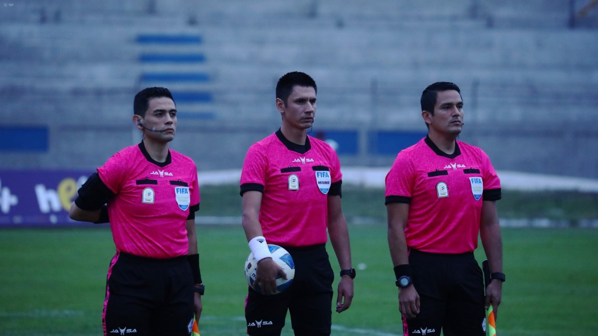 Durante un lustro, la Federación Ecuatoriana de Fútbol mantiene deuda con el gremio arbitral.