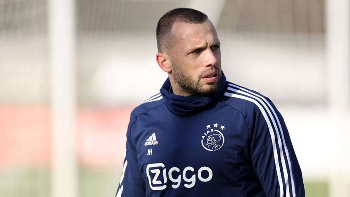 John Heitinga, técnico del Ajax.