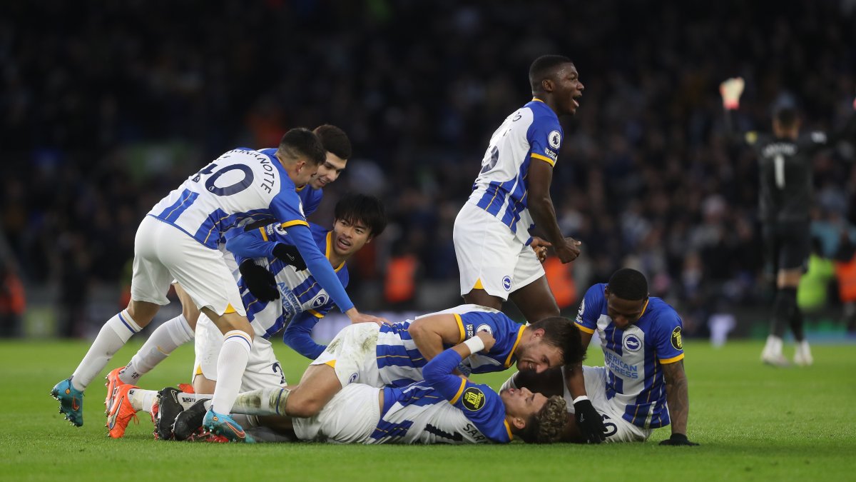Moisés Caicedo volvió a reír, el jugador estuvo desde el minuto 57.