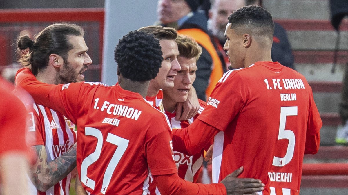 Los jugadores del Union Berlin celebran el triunfo ante el Mainz.