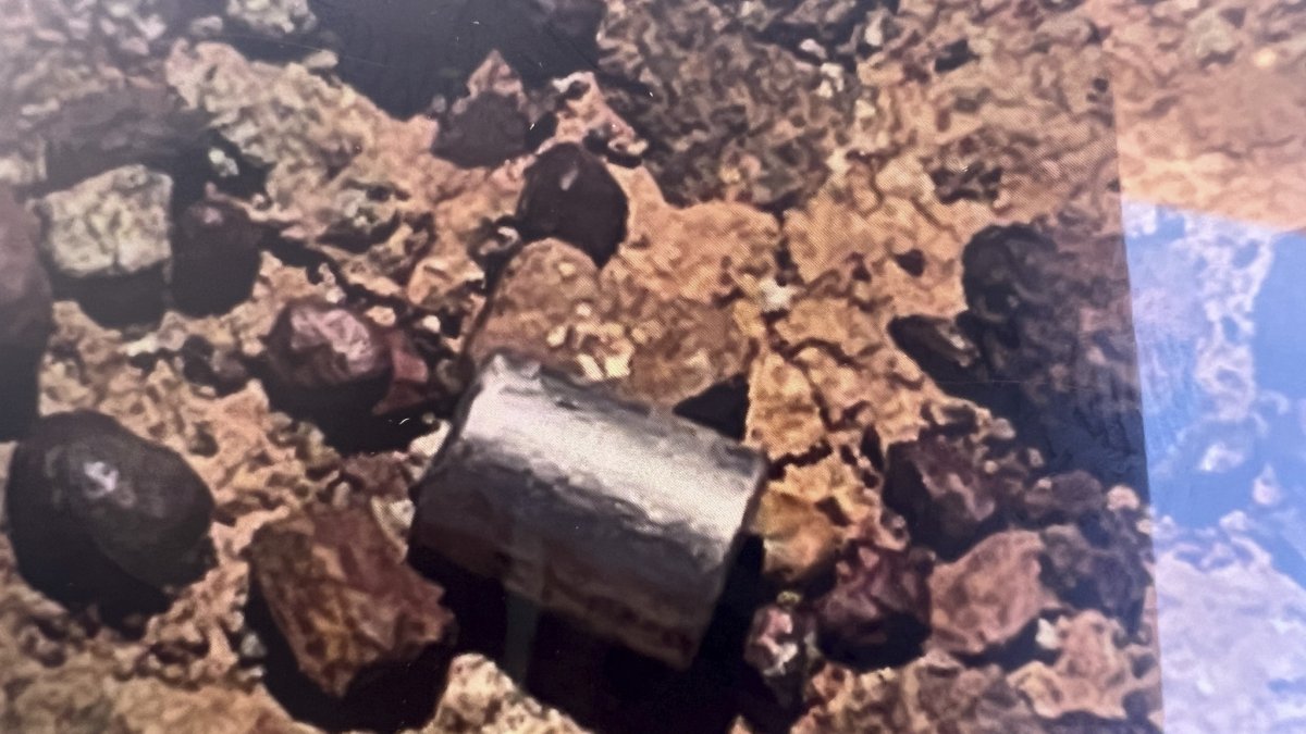 La diminuta cápsula radiactiva extraviada por la minera Rio Tinto. EFE/Departamento de Bomberos y Servicios de Emergencia de Australia Occidental.