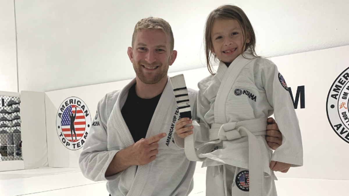 Lucía entrena jiu jitsu brasileño desde hace un año, pero pone todo su esfuerzo y sacrificio para ser campeona.