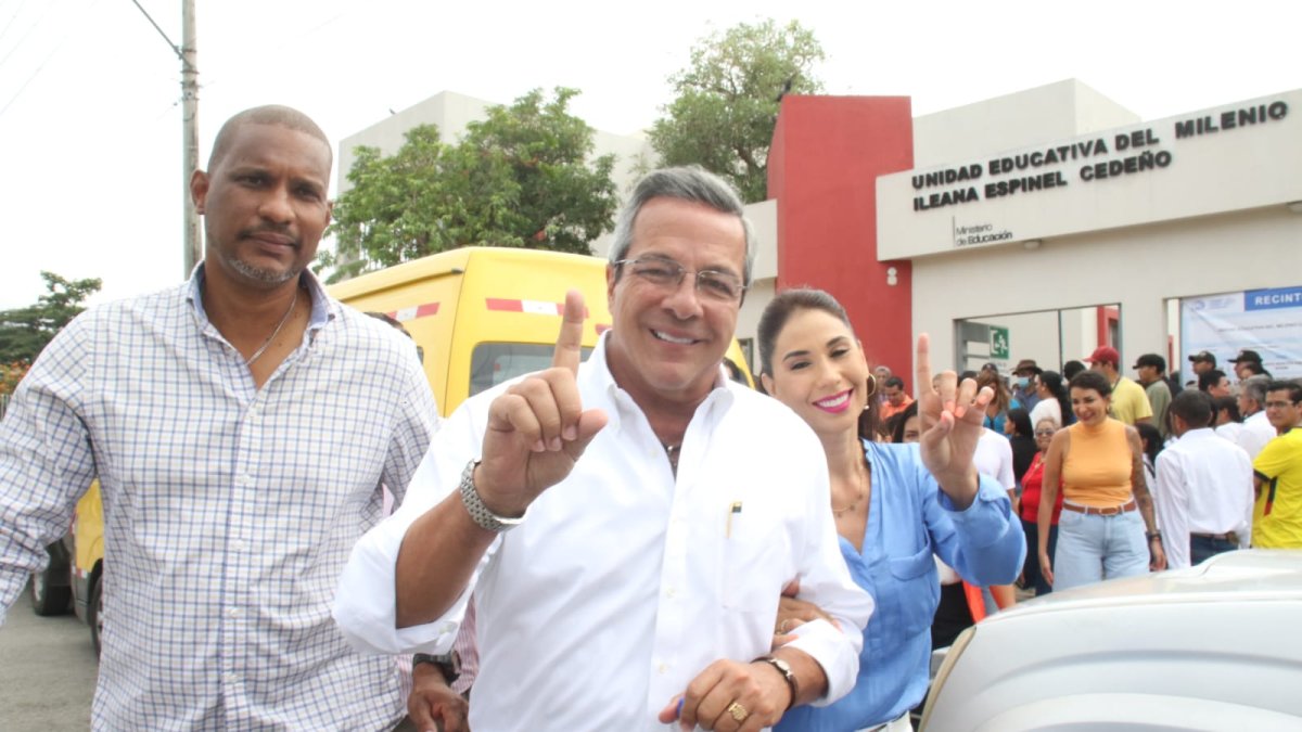 El candidato a la Alcaldía de Guayaquil, Jimmy Jairala.