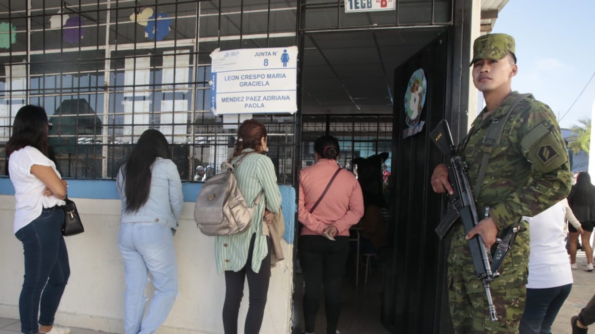 Seguridad en los comicios electorales.