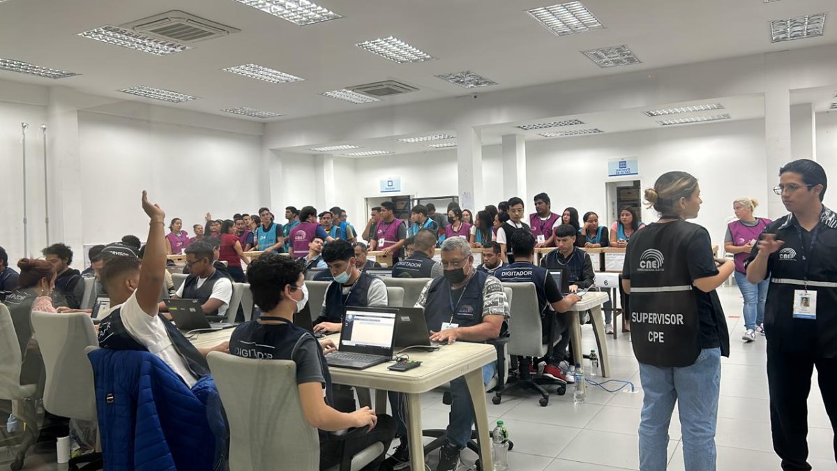 Así luce en este momento el Centro de Mando de la Delegación Electoral del Guayas.
