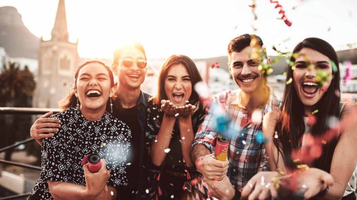 Festividad celebrada anualmente el 14 de febrero en conmemoración de las buenas obras realizadas por San Valentín de Roma, relacionadas con el concepto universal del amor y la afectividad.