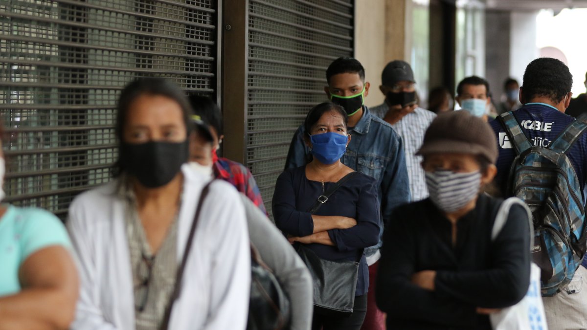 El uso de la mascarilla vuelve a ser de carácter voluntario.
