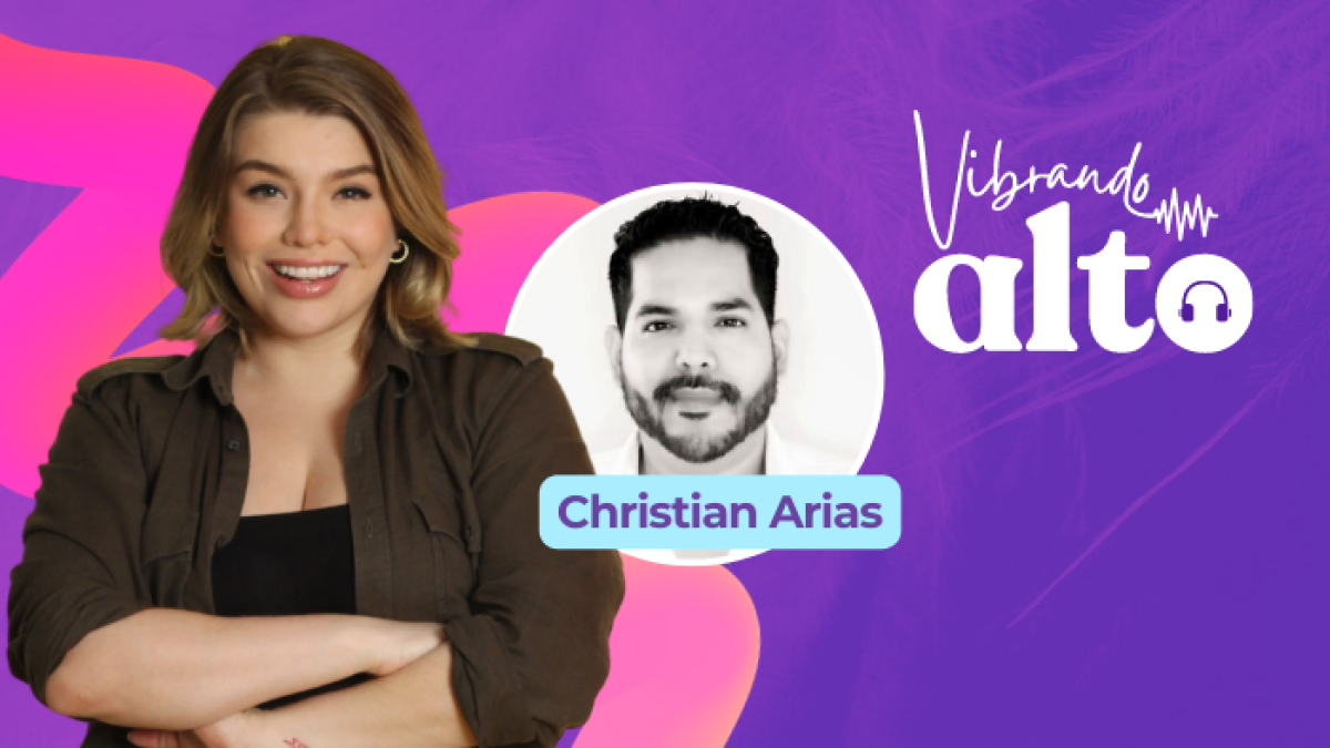 Pódcast Vibrando alto con Christian Arias Toscano.