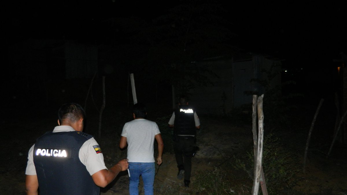 Los habitantes de Progreso han realizado a diario búsquedas en toda la zona para intentar hallar con Deirek.