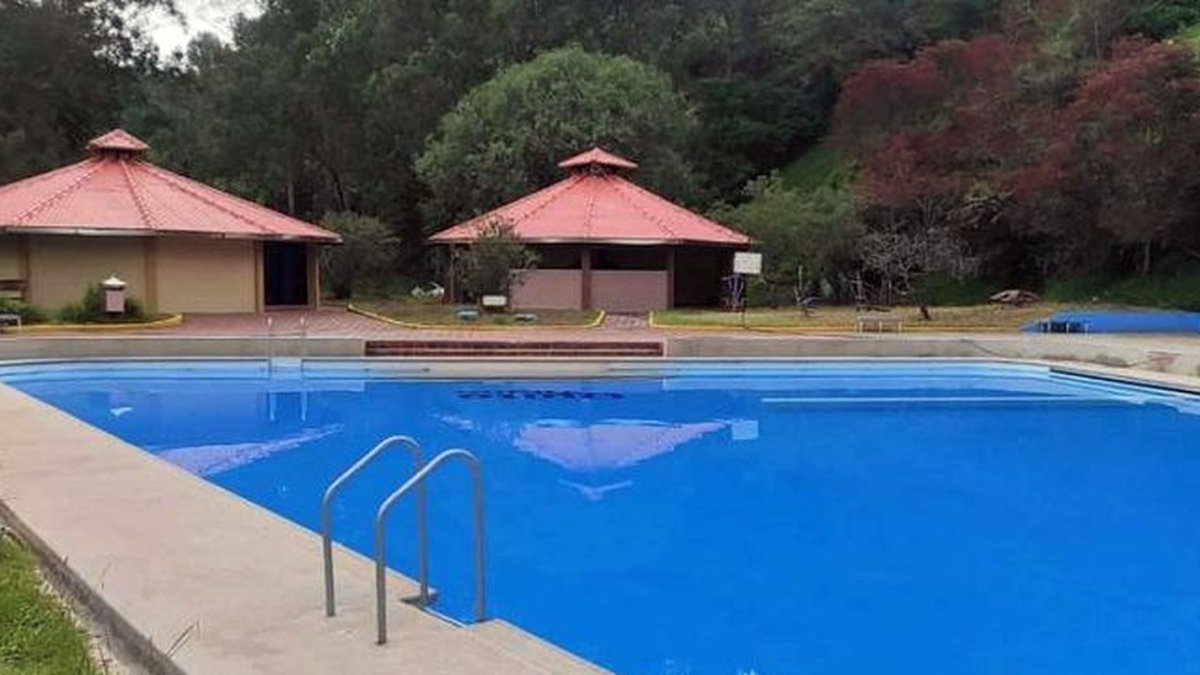 Visible. Las siete piscinas y otras zonas fueron arregladas.