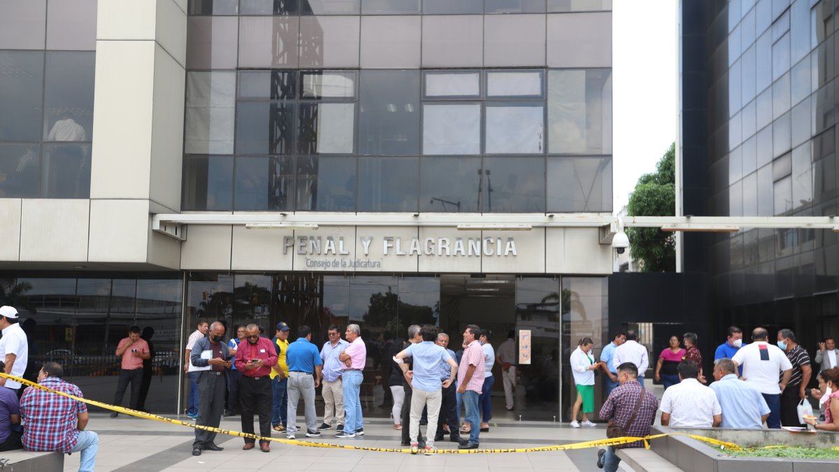 Justicia. La Unidad Judicial Sur (Valdivia), donde se congregaron transportistas por audiencia contra Cabildo.