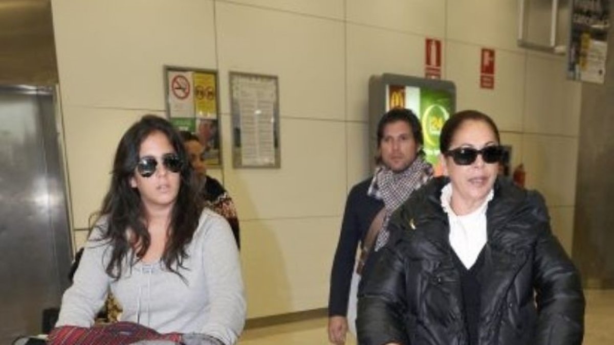 Isabel Pantoja llegó a Miami junto a su sobrina quien no dejó de fotografiar los edificios que hay en la ciudad.