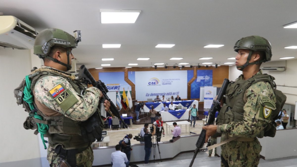 CNE delegación Guayas